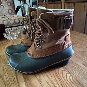 Sorel boots sz 7 leather lined brown cognac